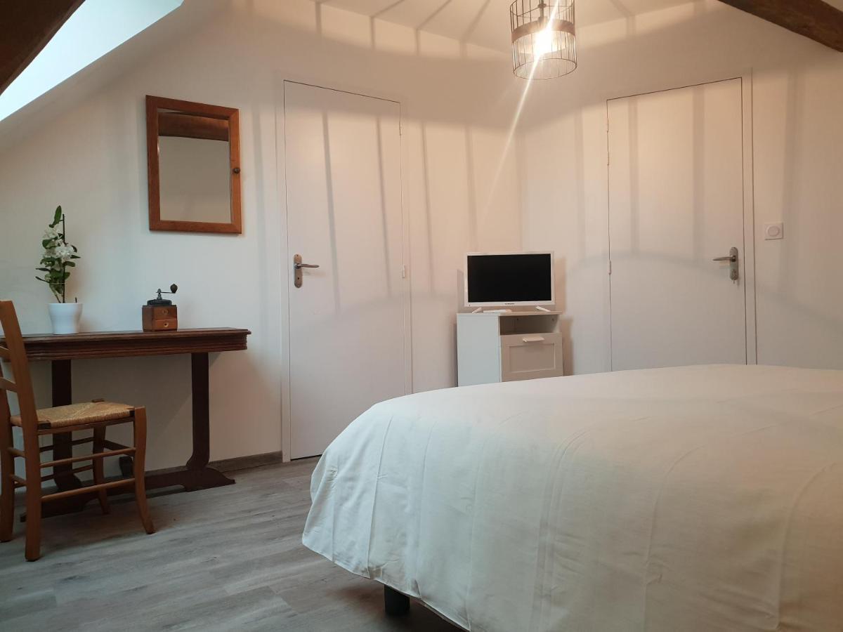 Chambre à la ferme TORCE Torcé Exterior foto